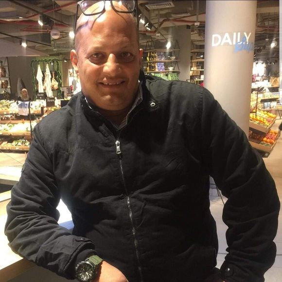 Meet your Posher, Akrum - Picture 1 of 1